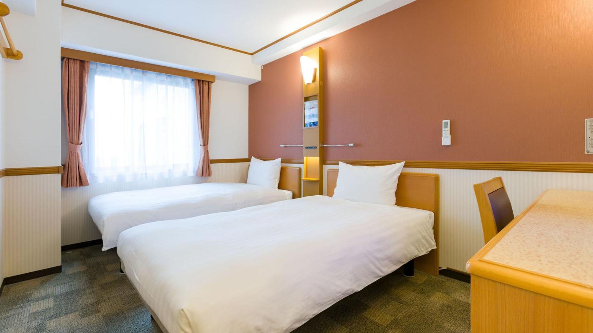 Toyoko Inn Takamatsu Hyogomachi מראה חיצוני תמונה