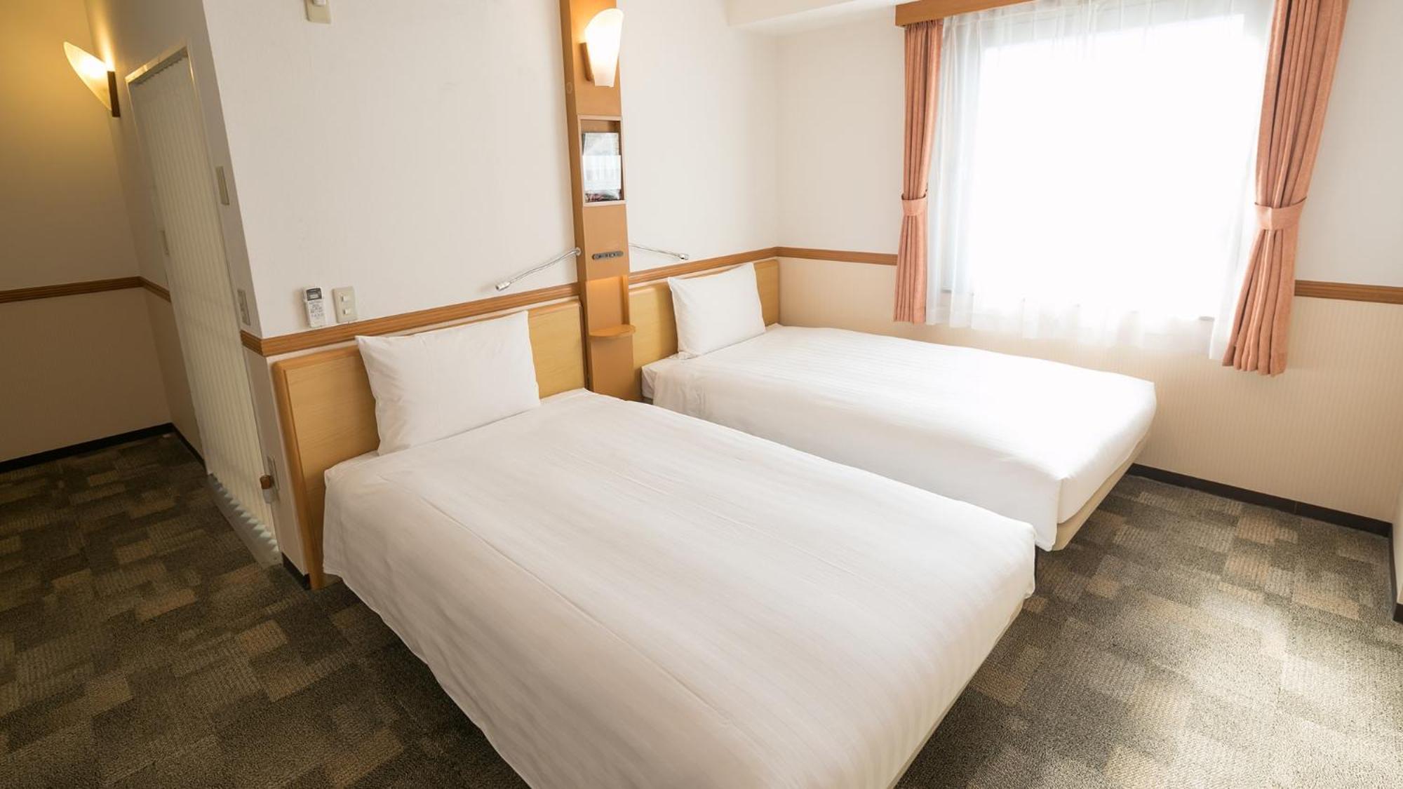 Toyoko Inn Takamatsu Hyogomachi חדר תמונה